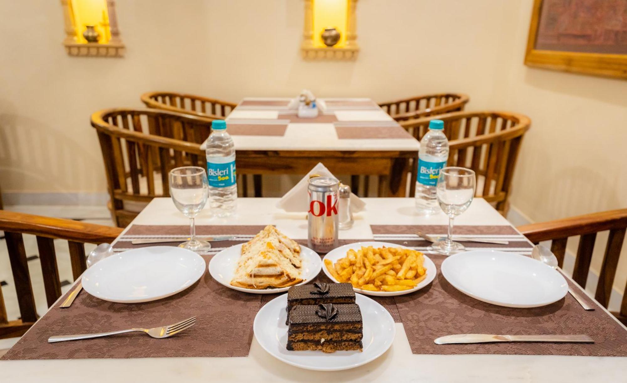 Hotel Jasmin Home Dzsaiszalmer Kültér fotó